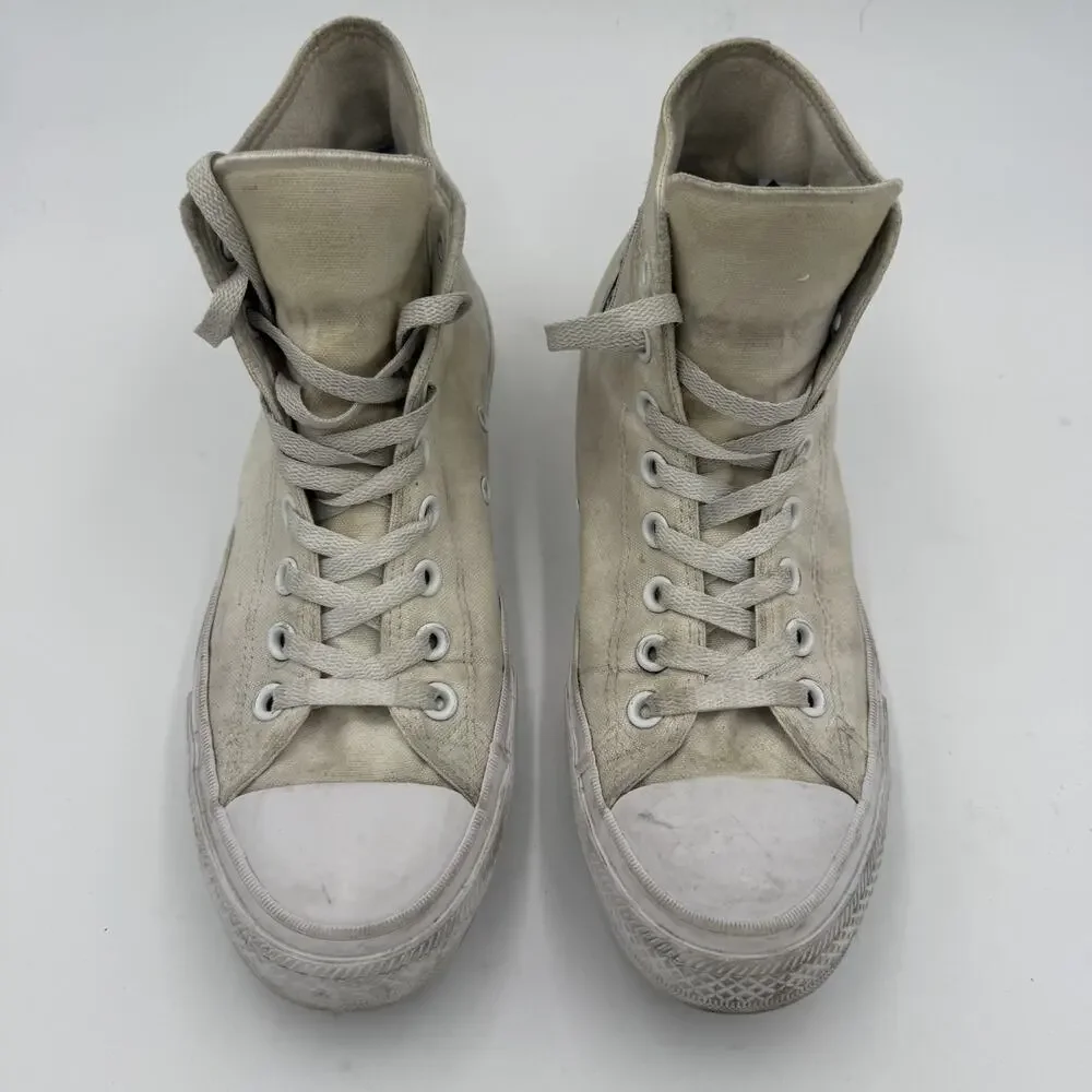 Converse Chuck Taylor Women's Size 10 Beige And White High Top Classic Sneakers